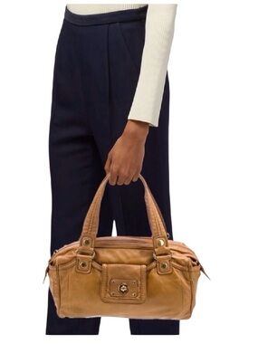 Marc by Marc Jacobs Totally Turnlock Benny satchel in cognac leather.